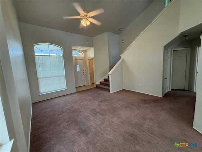 Photo - 1205 Saddle Dr