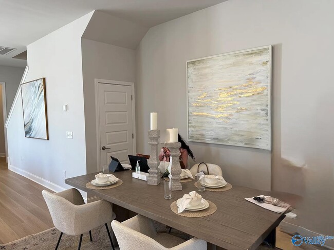 Photo - 108 Pralina Wy