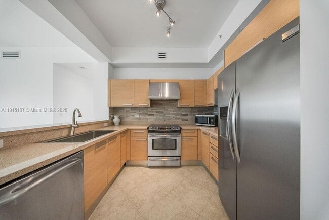 Photo - 2525 SW 3rd Ave Unit 1008