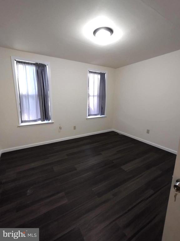 Photo - 1618 E 28th St