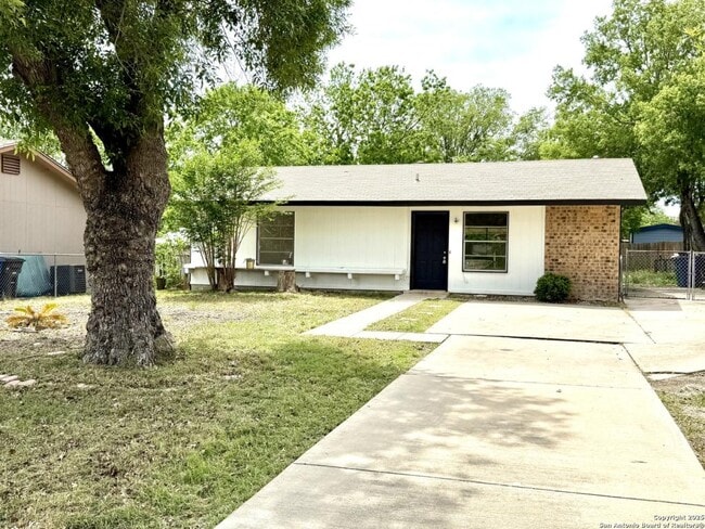 Building Photo - 4723 Castle Rose