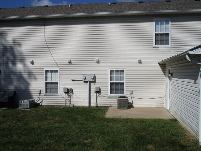 Photo - 5004-5006 Carrie Ridge Dr. Unit 5004 Carrie Ridge Dr.