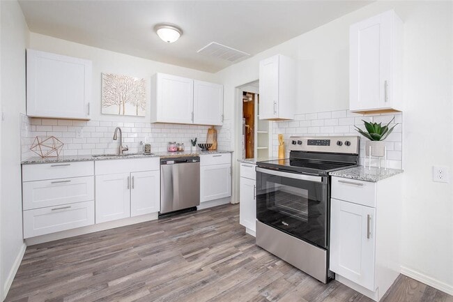 Photo - 4602 N Classen Blvd