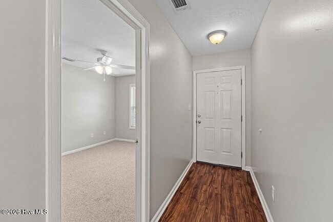 Photo - 443 Northrop Pl