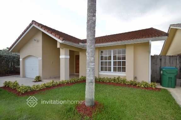 Building Photo - 15052 SW 63rd Ter