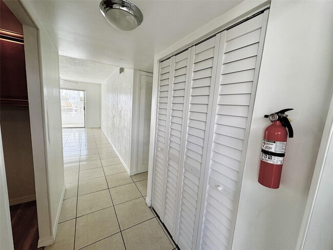 Photo - 8130 Sunrise Lakes Blvd Unit 308