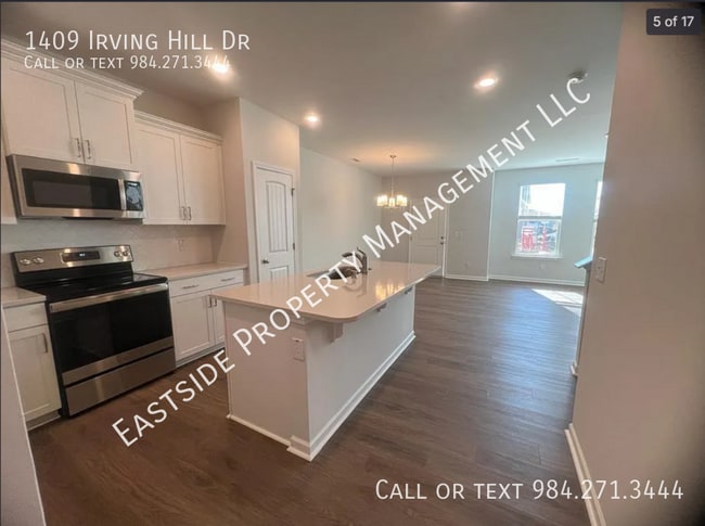 Photo - 1409 Irving Hl Dr