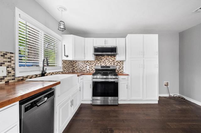 Photo - 2020 Bluebonnet Dr