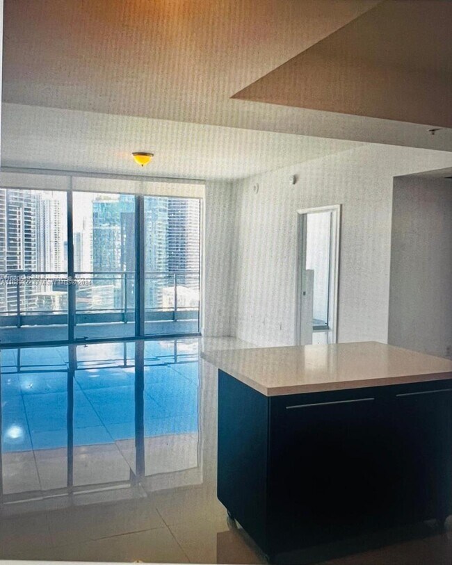 90 SW 3RD ST Unit 3511  
