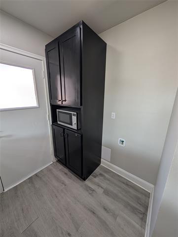 Photo - 330 La Salle Dr
