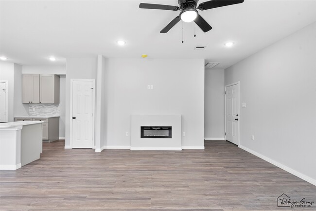 Building Photo - 7983 Ethel St Rental