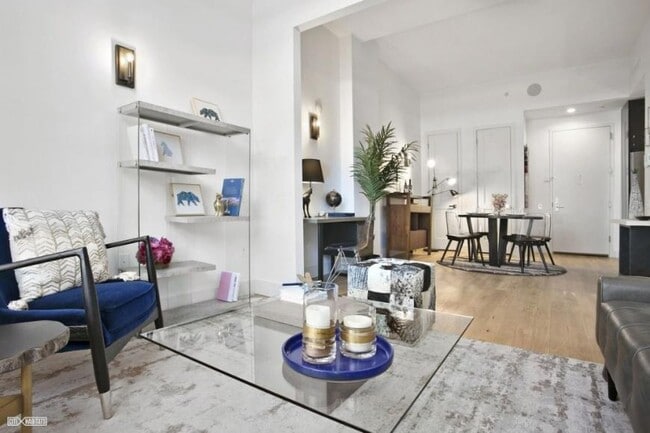 1 bedroom in Long Island City NY 11101 - 1 bedroom in Long Island City NY 11101 Condo Unit 605