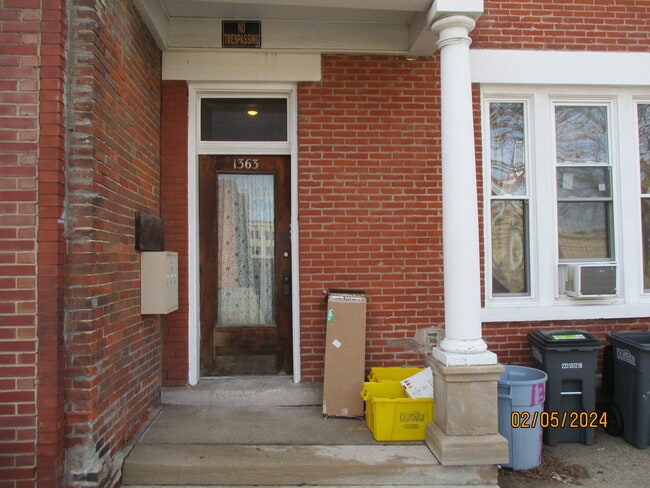 Photo - 1363 Iowa St Unit #3