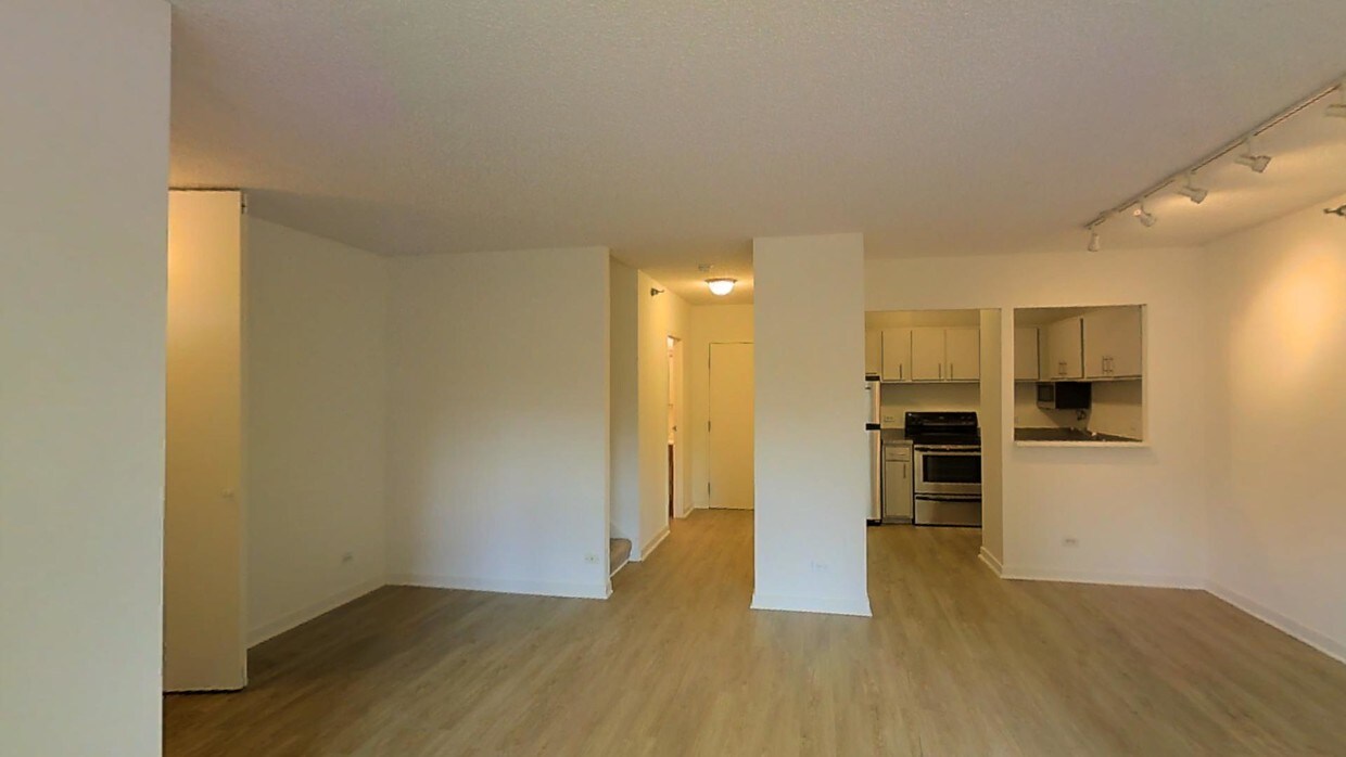 Photo - 1133 North Dearborn Apartments