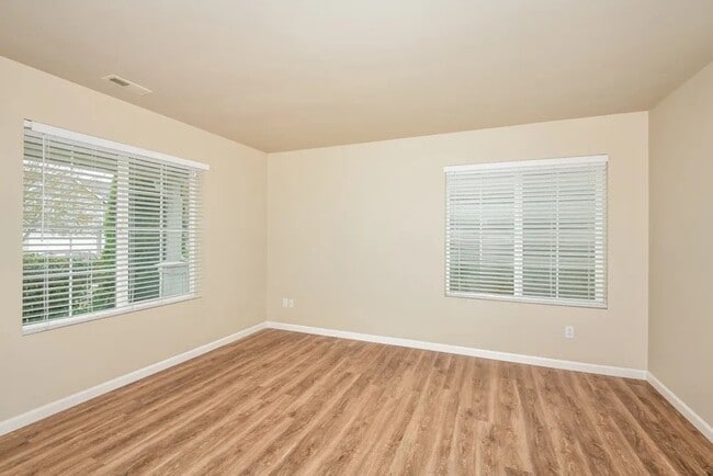 Photo - 5018 200th St Ct E