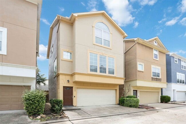 Photo - 3214 Clearview Cir