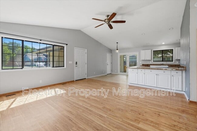 Photo - 6127 N Portsmouth Ave