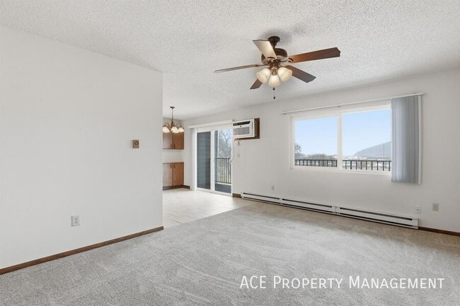 Photo - 705 Dakota Dr Unidad 302