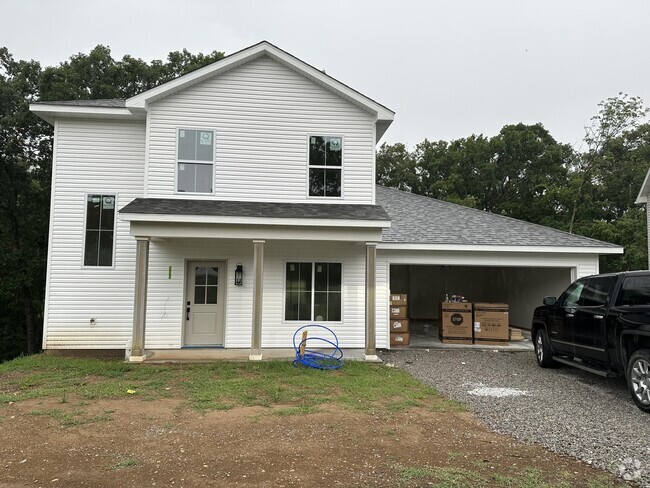 Building Photo - 808 Timbers Ct Rental