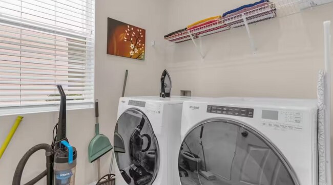 Photo - 8947 Amelia Downs Trail