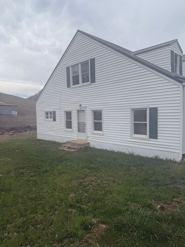 Building Photo - oliv3574 Unit 2