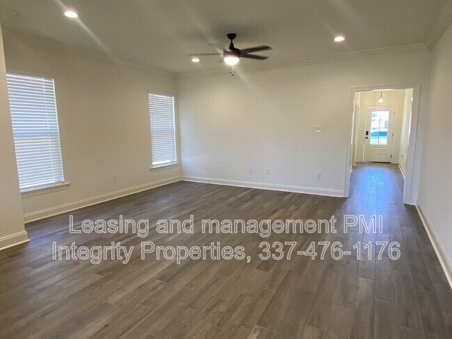 Photo - 103 Tenor St