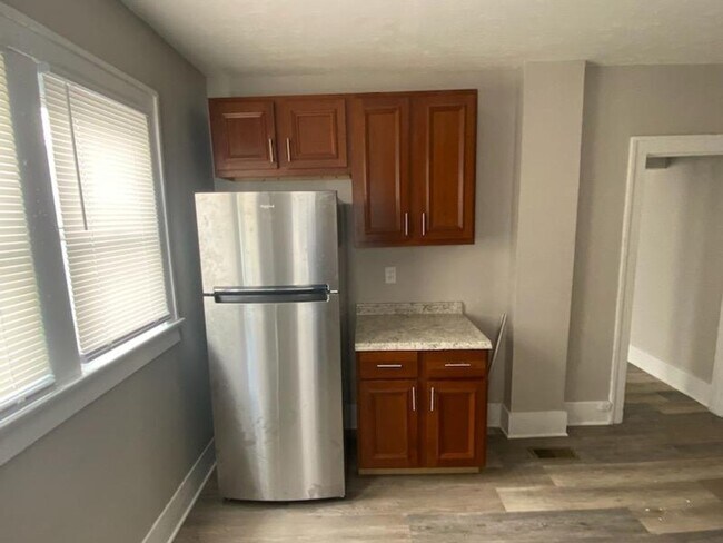 Photo - Large 2 Bedroom Duplex in prime location W... Unit 1469 Grant