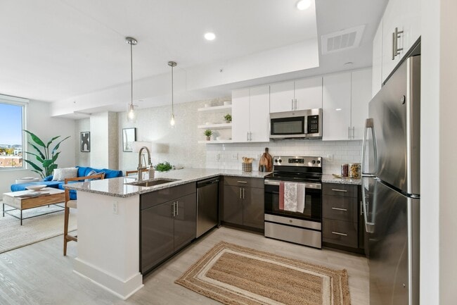 Link Apartments® H Street
