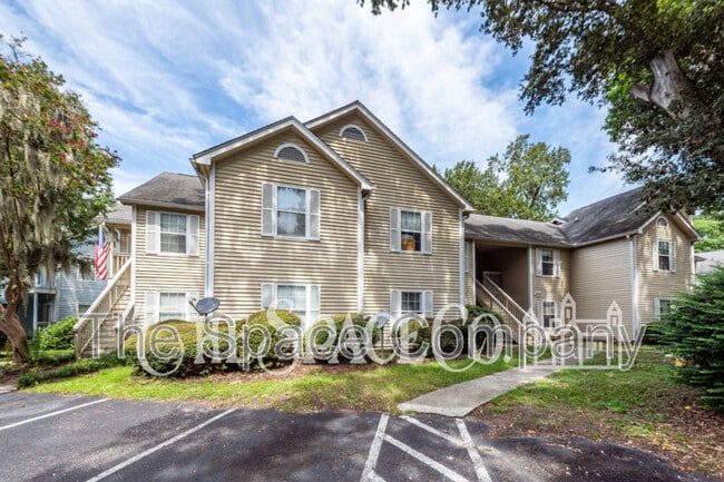 Building Photo - 2020 Coldspring Dr Unit F