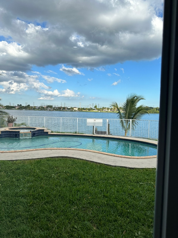 Building Photo - 14141 SW 129th Ave