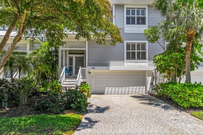 Photo - 777 Beach View Dr