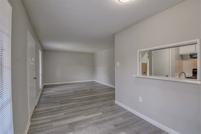 Breckenridge Apartments