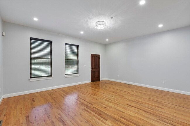 Photo - 877 Harrison Ave Unit 1