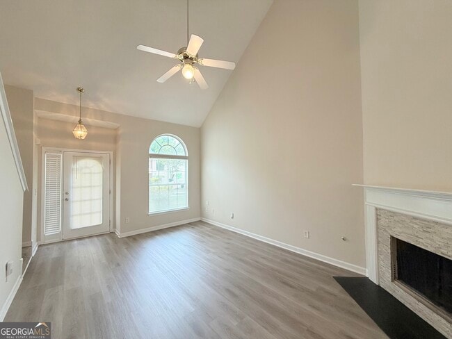 Photo - 1007 Rolling Meadows Rd