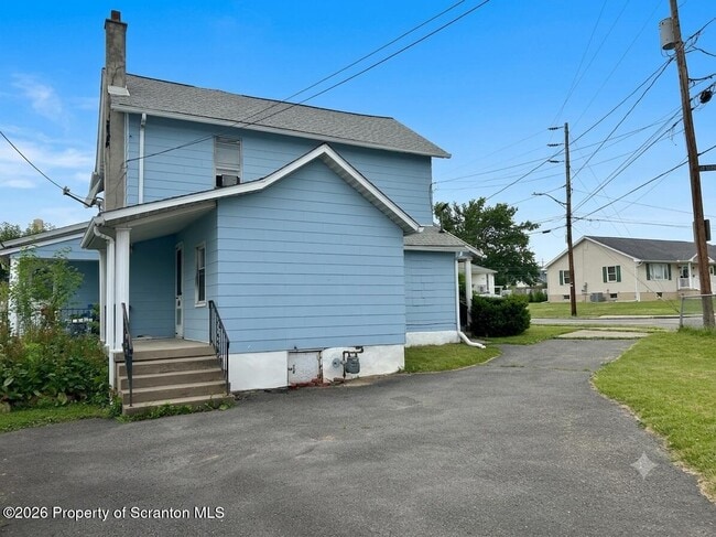 Photo - 144 E Grace St