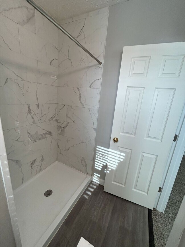 Photo - 15-17 5th Street Unidad 15 5th Street