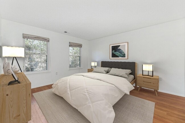 Photo - 19 Cottonwood St