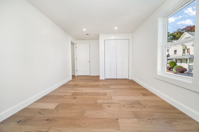 Photo - 11 Knollin St Unidad 2