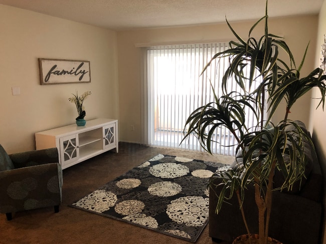 Photo - 3242 Bonita Rd Unidad 174