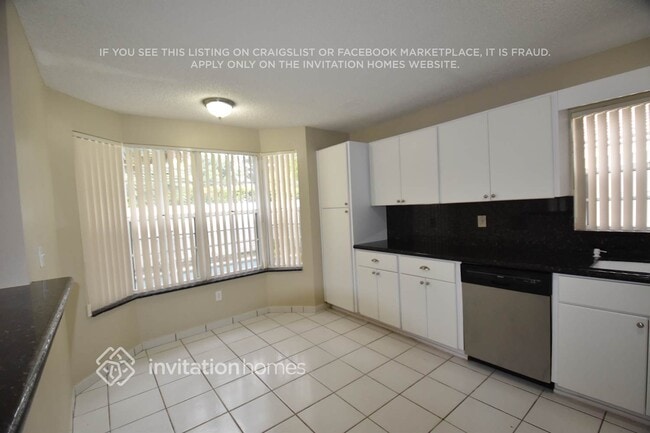 Photo - 621 SW 176th Ave