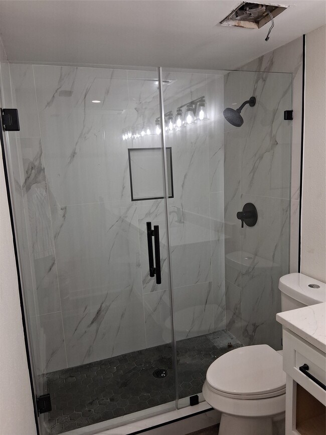 Photo - 7313 Gulf Fwy Unit 315