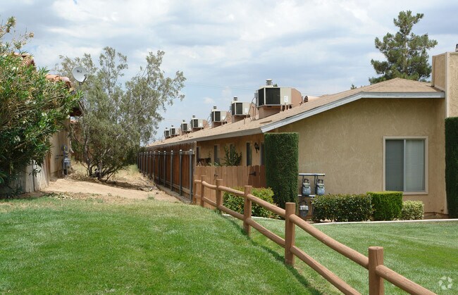 Photo - Desert Oasis Apartments