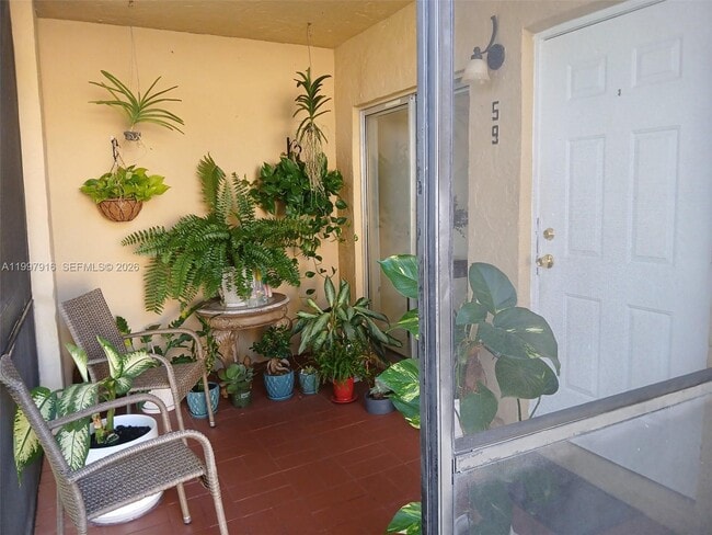 Photo - 15659 SW 73rd Cir Terrace Unidad 5-9