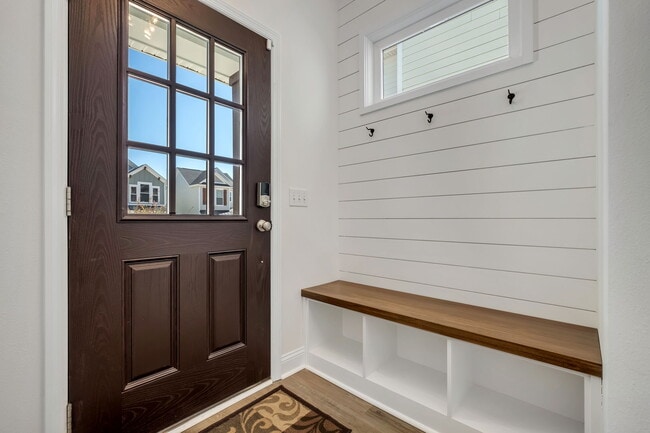 Photo - 458 Grand Oaks Rd