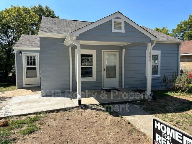 Building Photo - 615 Georgia Ave