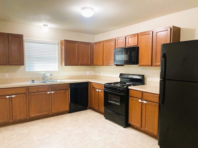 Photo - 819 Katydid Ct