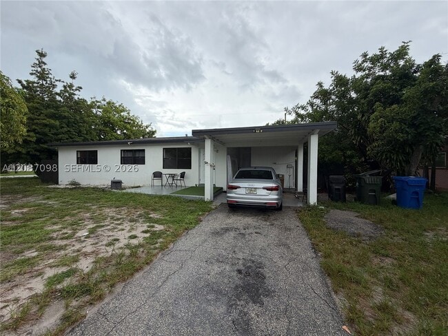 Building Photo - 1200 NW 18th St
