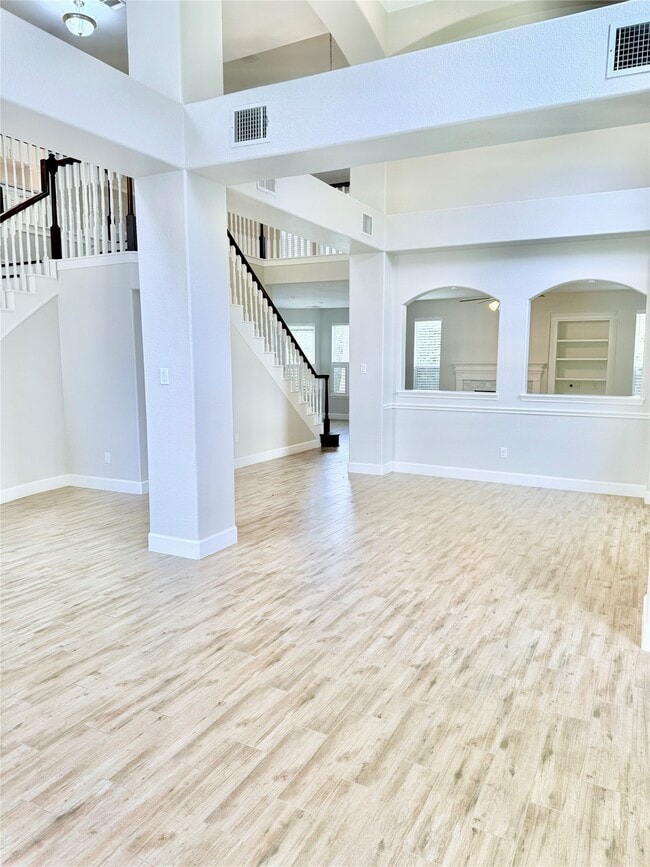 Photo - 5711 Silver Bay Ct
