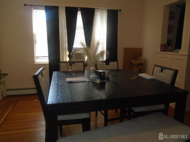 Photo - 206 Washington Ave