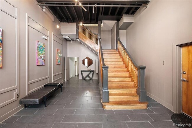 Photo - 2843 E Grand Blvd Unidad 4